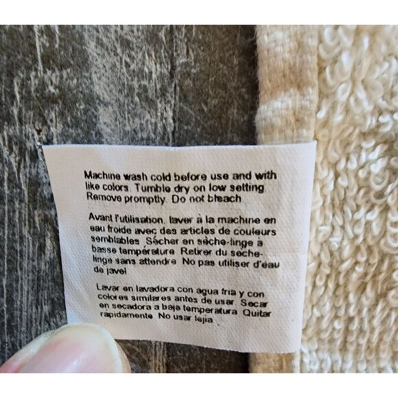 Christmas Embroidered Cotton Hand Towels With Fringe Set of 3 11 x 14 - Picture 13 of 13